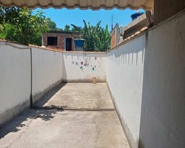 Linda Casa com quintal.Financiamento facilitado