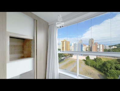 Apartamento no Bairro Victor Konder em Blumenau com 2 Dormitórios (2 suítes) e 99 m²