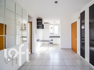 Apartamento à venda em Ipê com 45 m², 2 quartos, 1 vaga