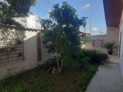 Casa com 3 dormitórios, 240 m² - venda por r$ 850.000,00 ou aluguel por r$ 3.800,00/mês - são benedito - pindamonhangaba/sp