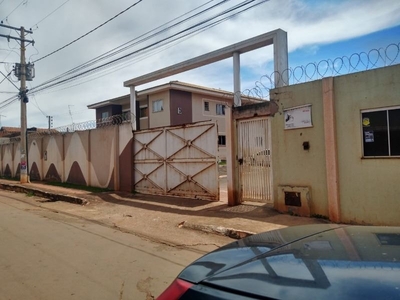 Apartamento à venda com 2 quartos em Chacaras Anhanguera, Valparaíso de Goiás