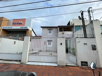 Casa Duplex em frente ao Hospital do Coração - Lagoa Nova