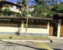 MAGNÍFICA PROPRIEDADE, LOCAL NOBRE, ALTO PADRÃO