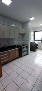 //Alugo apartamento mobíliado no Vieiralves - 3 suítes - 140 m2