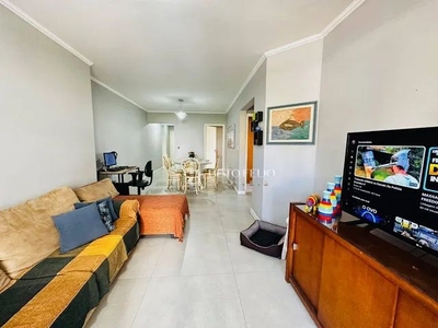 Apartamento com 3 dormitórios para alugar, 110 m² por R$ 3.000/mês - Praia da Enseada - Gu