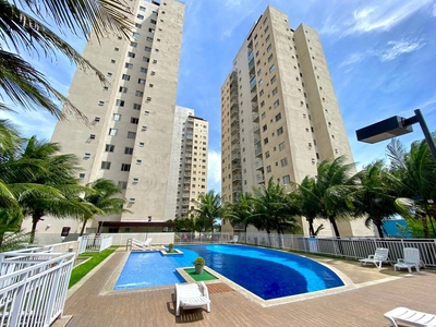 Apartamento com 3 Quartos e 2 banheiros para Alugar, 69 m² por R$ 2.200/Mês