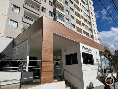 Apartamento com 3 Quartos e 2 banheiros para Alugar, 80 m² por R$ 1.600/Mês