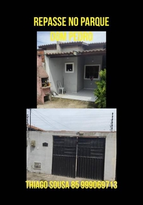 Casa com 2 Quartos e 2 banheiros à Venda, 85 m² por R$ 60.000