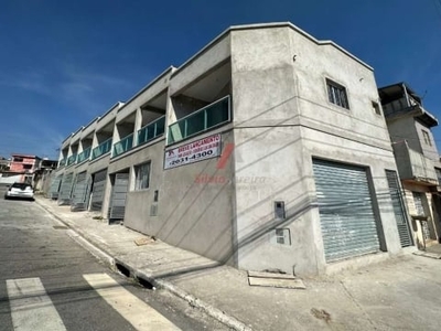 Sobrado novo para locação no bairro jardim centenário, 2 dorm, 1 vaga, sacada e lavanderia, 65 m