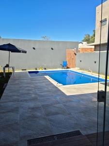 Casa em Ninho Verde I, Porangaba/SP de 155m² 3 quartos à venda por R$ 749.000,00