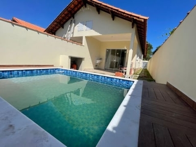 Casa nova com piscina em itanhaém