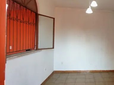 Casa para aluguel com 90 metros quadrados com 3 quartos em Planalto - Manaus - AM