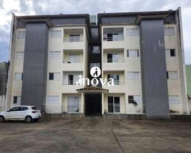 Apartamento à venda, 3 quartos, 1 suíte, 1 vaga, Universitário - Uberaba/MG