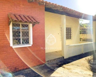 Casa com 2 dormitórios à venda, 180 m² por R$ 195.000 - Balneário - São Pedro da Aldeia/RJ