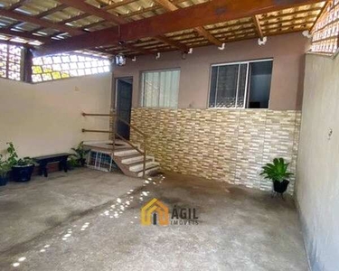 Casa com 2 quartos à venda, 2 vagas cobertas por R$ 174.850 - Resplendor - Igarapé/MG