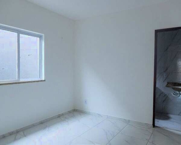 Casa para venda possui 90 metros quadrados com 3 quartos em Luzardo Viana - Maracanaú - CE