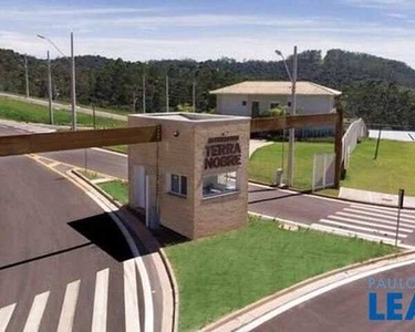 TERRENO EM CONDOMÍNIO - SÍTIO BOA VISTA - SP