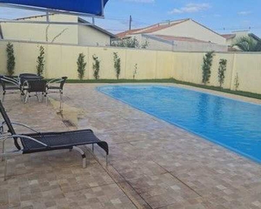 Vendo uma Casa no Residencial Azul Topázio possui 52 metros quadrados com 2 quartos