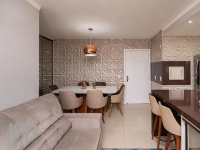 Apartamento à venda em Marechal Rondon com 60 m², 2 quartos, 1 suíte, 2 vagas
