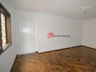 Apartamento com 106m² muito bem localizado