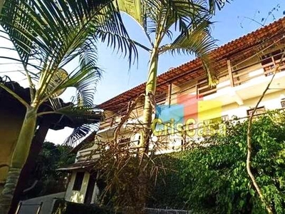Casa com 2 dormitórios para alugar, 97 m² por R$ 1.600,00/mês - Ogiva - Cabo Frio/RJ