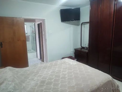 Casa com 3 dormitórios à venda, 307 m² por R$ 580.000,00 - Vila Nossa Senhora das Vitórias