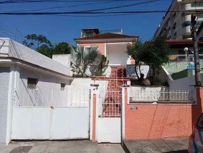 Casa com 3 quartos para alugar, 100 m² por R$ 3.420/mês - São Francisco - Niterói/RJ