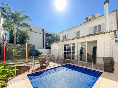 Casa com 4 dormitórios à venda, 220 m² por R$ 2.500.000,00 - Alphaville II - Londrina/PR