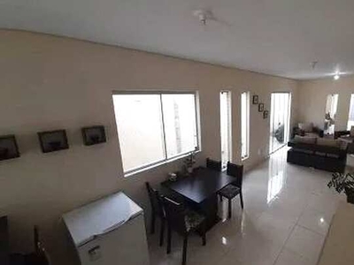 Casa com 4 dormitórios para alugar em Contagem