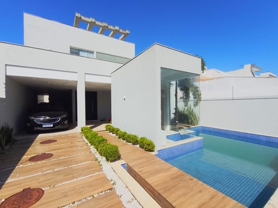 Casa em Barra da Tijuca, Rio de Janeiro/RJ de 300m² 4 quartos à venda por R$ 3.599.000,00