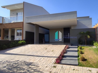 Casa em Centro, Araraquara/SP de 137m² 3 quartos à venda por R$ 784.000,00