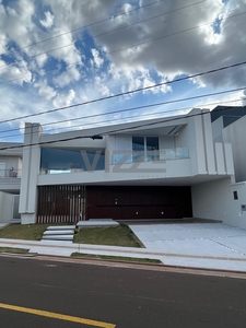 Casa em Centro, Campo Grande/MS de 327m² 4 quartos à venda por R$ 4.089.000,00