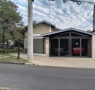 Casa em Centro, Piracicaba/SP de 205m² 3 quartos à venda por R$ 689.000,00
