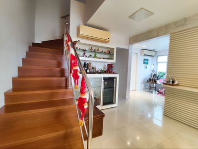 Casa em Flores, Manaus/AM de 158m² 3 quartos à venda por R$ 984.000,00