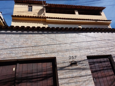 Casa em Gardênia Azul, Rio de Janeiro/RJ de 75m² 3 quartos para locação R$ 1.400,00/mes