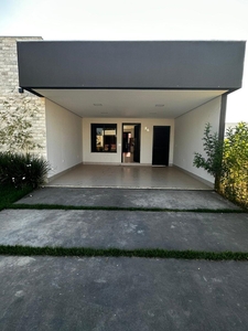 Casa em Novo Milênio, Cuiabá/MT de 136m² 3 quartos à venda por R$ 299.000,00