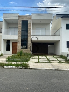 Casa em Piracangaguá (Chácara Flórida), Taubaté/SP de 220m² 3 quartos à venda por R$ 879.000,00