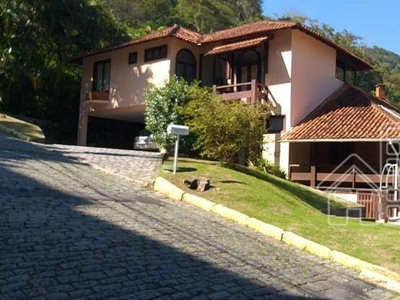 Casa em Piratininga, Niterói/RJ de 390m² 4 quartos à venda por R$ 1.798.000,02