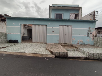 Casa em São Jorge, Manaus/AM de 280m² 3 quartos à venda por R$ 389.000,00