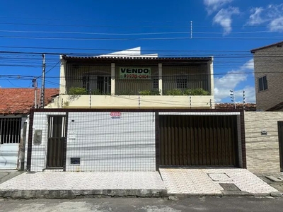 Casa no Santa Tereza .