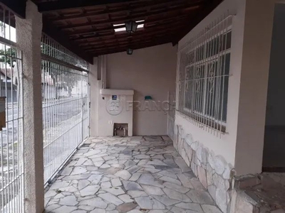 Casa Padrão em São José dos Campos