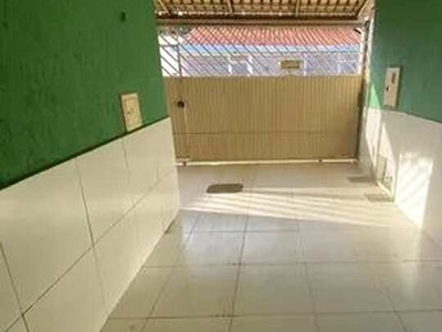 Casa para Locação em Brasília, Santa Maria, 3 dormitórios, 1 suíte, 2 banheiros, 1 vaga