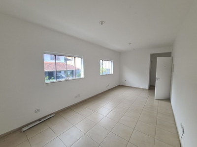 Sala em Jardim da Glória, Cotia/SP de 38m² para locação R$ 1.500,00/mes