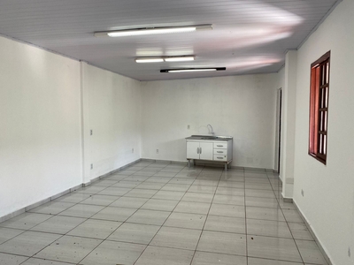 Sala em Jardim Lambreta, Cotia/SP de 40m² para locação R$ 1.100,00/mes