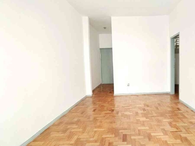 Apartamento com 2 quartos à venda no bairro Centro, 114m²