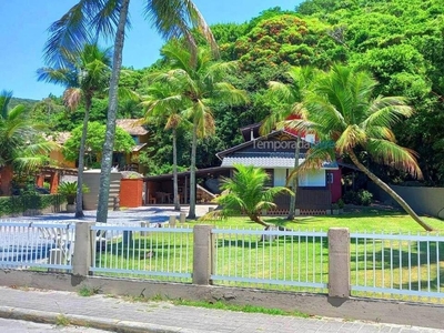 CASA BEIRA MAR PRAIA DA CONCEIÇÃO, 10 PESSOAS, WIFI, AR, AMPLO PATIO