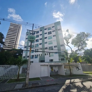 Apartamento para aluguel possui 50 metros quadrados com 2 quartos em Santana - Recife - PE