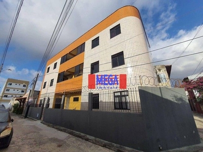 Apartamento com 2 quartos para alugar no bairro Parquelândia - Fortaleza/CE