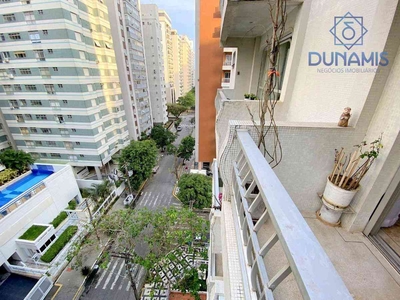 Apartamento com 2 quartos para alugar no bairro Pitangueiras, 90m²