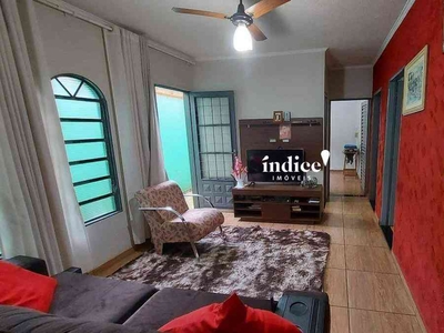 Casa com 3 quartos à venda no bairro Ipiranga, 142m²
